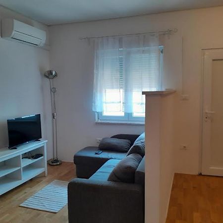 Apartma Pika 2 Nova Gorica Exteriér fotografie